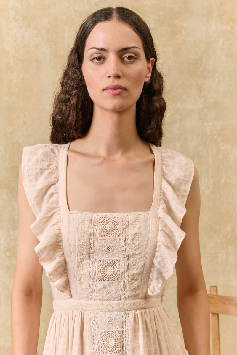 Robe Helianne