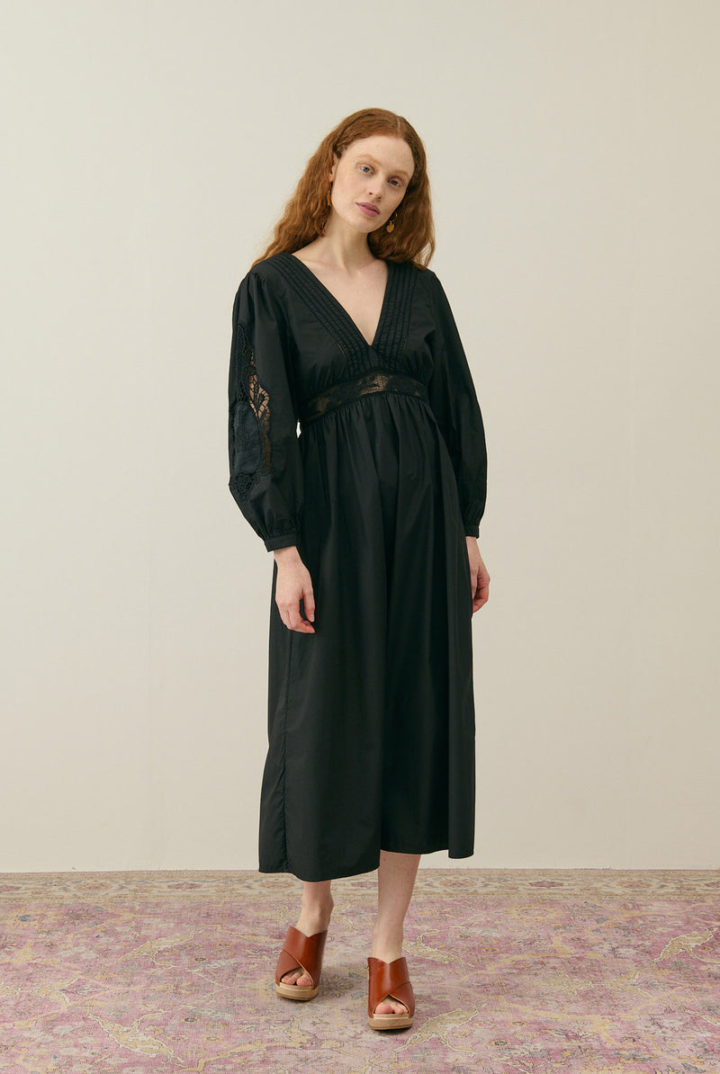 Robe Dahlia